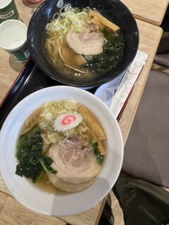 Sanosa Bisu Eria No Borisen Fu Doko To - 佐野ラーメン・はましお