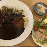 序ノ口 - 2024/03/31
ハンバーグ黒カレーセット 大盛 980円
✳︎サラダ、味噌汁、漬物付き