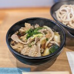 武蔵野うどん 松 - 肉汁きのこ入り