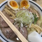 利尻昆布ラーメン くろおび - 