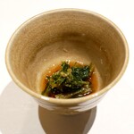 江戸前鮨 二鶴 - 『花山葵の醤油漬け』