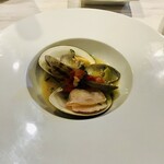 トゥット グスト オオサワ - 蛤とアサリ、生オリーブです。