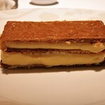 ル・マノアール・ダスティン - 