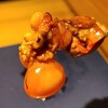 Tori Yamamoto - ⑰ちょうちん【タレ】(名古屋コーチン)
                半熟のトロトロ感を残したレアな焼き加減、プチュと黄身が弾けます
                卵管などと一緒に食べると美味しさも倍増しましたすね♪