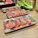 和牛焼肉食べ放題 武田 - 