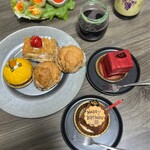 モンレーヴ - 『MCC』
      『MCC(赤)』
      『パンプキン』
      『ミルフィーユフレーズ』
      『パリうまでシュー』