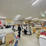 日本一のだがし売り場 - 店入り口の様子。