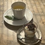 南町テラス - 夏みかんの緑茶と豆花(トウファ)小豆餡と特製黒蜜