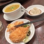 豫園　 - 揚げ物、フカヒレと蟹の茶碗蒸し、小籠包