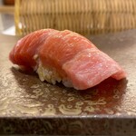 Kagurazaka Sushi Yasaka - 大トロ