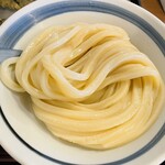 うどん たかしま - しょうゆ（冷）うどん（中盛）500円