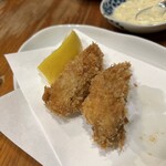 キハラ - 一皿に4個ありました（既に2個食べてます）