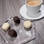 THE HARBOR TERRACE Restaurant - 