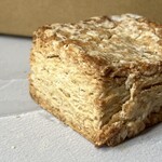 人舟 - 酵母スコーン　220円