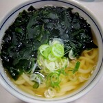 241051526 - ワカメうどん  460円