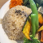 ネオ ガーデン カフェ - 玄米ご飯