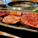 焼肉無限道 - 肉質良い！