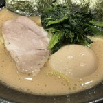 かわむら家 - 味玉ラーメン