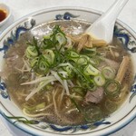 ラーメン 天 - Bセット (ラーメン、ライス、餃子(7コ入)) 950円 