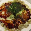 よっちゃん - 料理写真:肉玉うどんのチーズ入り。申し訳ない、あんまり美味しくは・・・