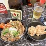 らーめん 豚の奴隷 - チャーシュー丼＋からあげ二個