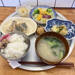 食堂 うき - うきの定食(1,350円)