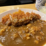 魚志゜やう - カツカレー。美味し。