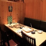 Motsunabe Yamashou - 3階半個室①テーブル席６名様まで