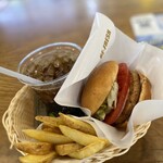 FRESHNESS BURGER - 