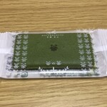 マールブランシュ - お濃茶ラングドシャ「茶の菓」2枚目