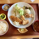 薬膳料理　花おこし - 日替わり定食（月曜日は唐揚げも白身魚のフライ）