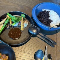 SAAWAAN BISTRO - 