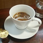 キッチン ブルー グローブ - ミルクを入れます