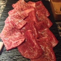 うしごろ 貫 恵比寿本店 - とうがらしとロース芯
