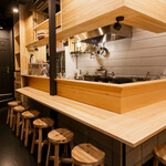 鮨バル 月のね - 1階_客席