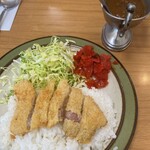 Mitsuwa Guriru - 「カツカレー」全景(870円)