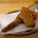 ひな鳥 そのだ - 若鶏の唐揚げセットのもも肉のほう。