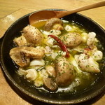 北海道シントク町 塚田農場 - 水タコとマッシュルームのアヒージョ