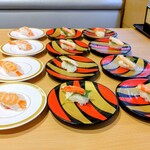 Kappa sushi - 蟹にぎり8皿、活〆頭肉つき生えび4皿