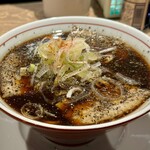 R+ 隠れ家すぎるラーメン屋 - 東京ブラック 1200円
            2024年4月1日