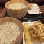 丸亀製麺 - 