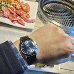 肉の青木商店 - Vintageな左腕のお供と