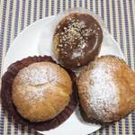 レ ディ ローマ プラス - とろけまシュー(カスタード･チョコアーモンド･生クリーム)