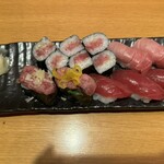 Itamae Sushi Hanare - 最強天然マグロセット（ハーフ）