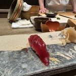 Sushi Mitsukawa Roppongi Hiruzuten - ヅケ+撮り忘れの鰹の〝思い出〟がお皿に残っ‥‥