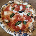 Pizzeria SOGGIORNO - マルゲリータエクストラ