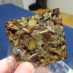 ラ ブーランジェリー ド ハリマヤ - ノルディックナッツブレッド