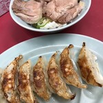 ラーメンショップ - 餃子と小チャーシュー丼