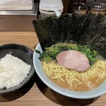 横浜ラーメン 渡来武 - 