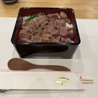 肉と庭 まつを - 